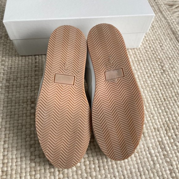 Common Projects White Leather Sneakers - Picture 4 of 5